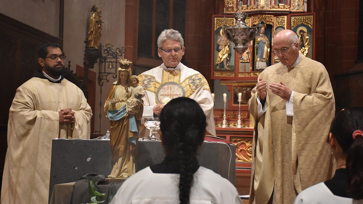 Gallery 2025: 30 Years of English Masses at St. Leonhard's